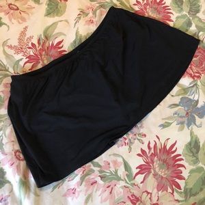 LIZ CLAIBORNE Size 16W Swim Skirt with Brief BLACK Modest Bikini
$49 NEW